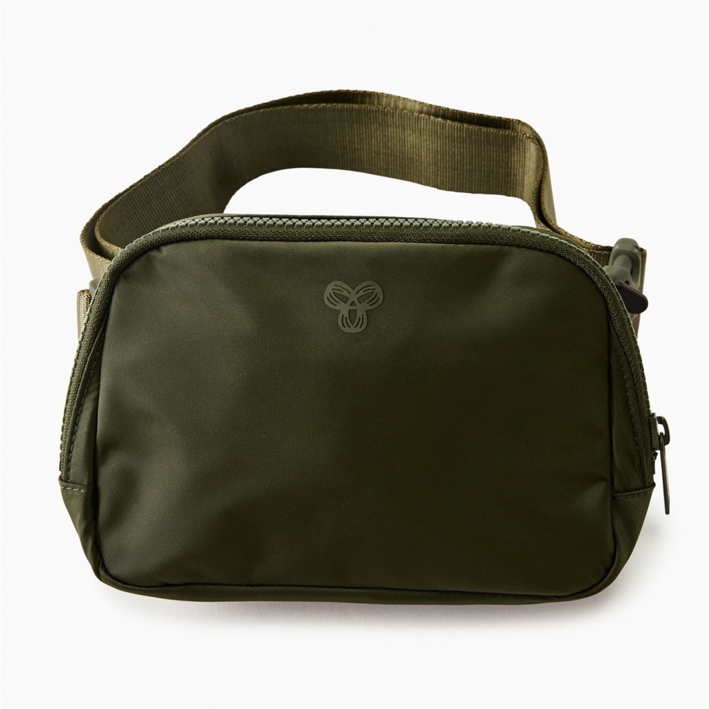 TnAction • On-The-Way Exposed Bag in kombu